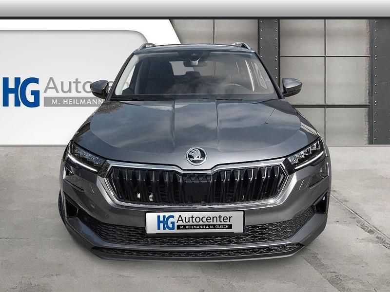 Neu Skoda Karoq 150 PS (110 kW) 2026 Graphitgrau SUV