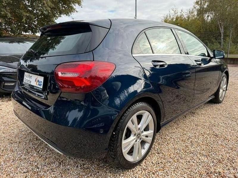 Second-hand Mercedes A220 177 CP (130 kW) 2017 Albastru Berlinǎ