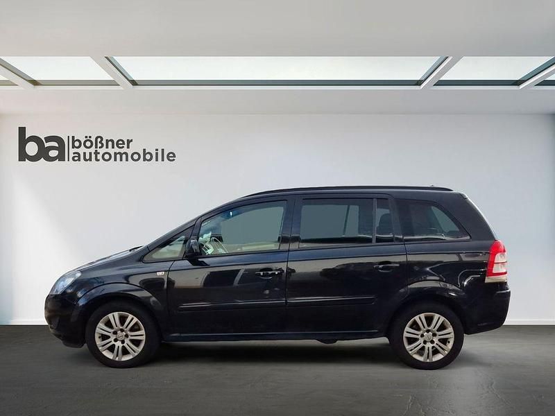 Gebraucht Opel Zafira 150 PS (110 kW) 2013 Graphitschwarz Van / Kleinbus