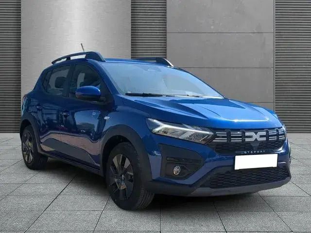 Ironblau Neu 2025 Dacia Sandero Expression Kleinwagen | 21.590 € (Etwas zu teuer) - Bild 1/2