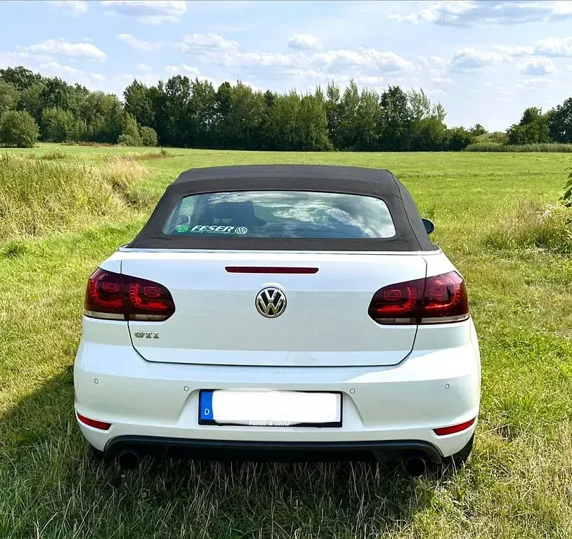 Gebraucht VW Golf Cabriolet GTI 211 PS (155 kW) 2013 Weiß Cabrio