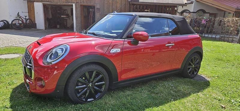 Używany Mini Cooper S Chili 192 KM (141 kW) 2020 Czerwony Hatchback
