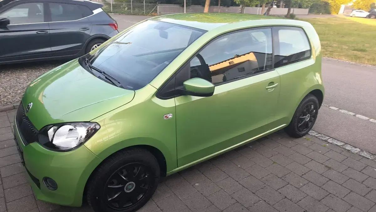 Gebraucht Skoda Citigo Ambition 60 PS (44 kW) 2015 Grün Kleinwagen