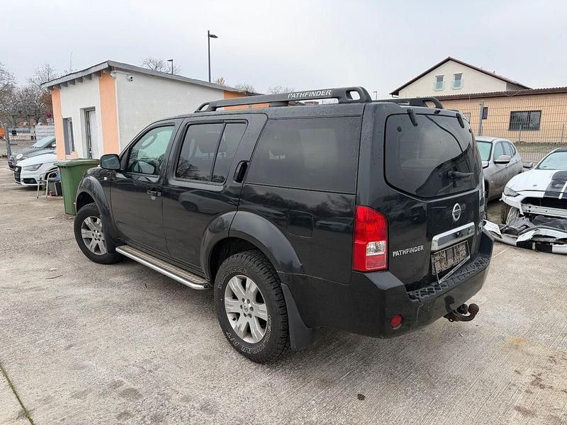 Gebraucht Nissan Pathfinder 174 PS (127 kW) 2006 Schwarz SUV