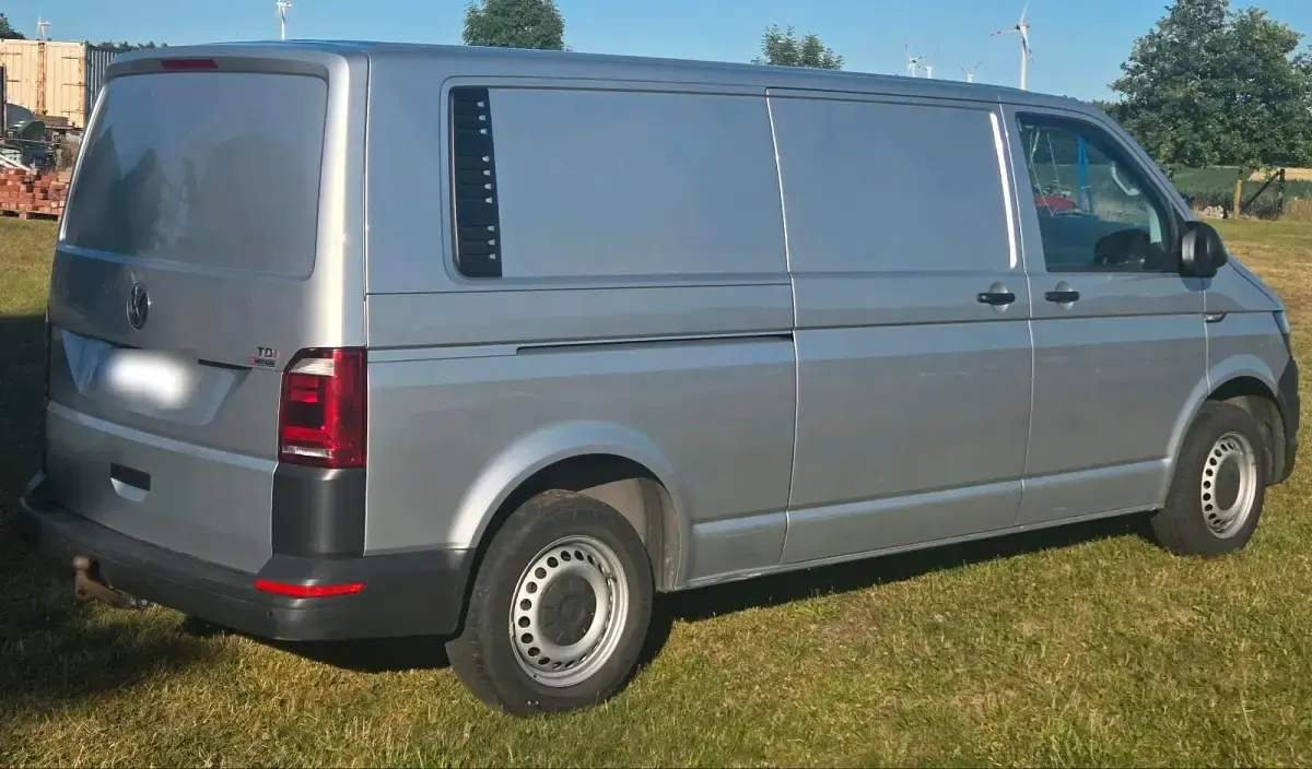 Gebraucht VW T6 150 PS (110 kW) 2017 Silber Van