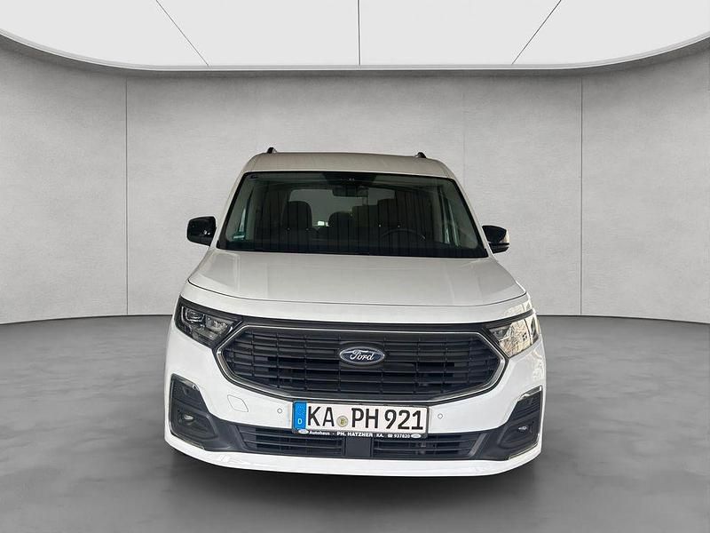Gebraucht Ford Tourneo Connect Titanium 114 PS (83 kW) 2024 Weiß Van / Kleinbus