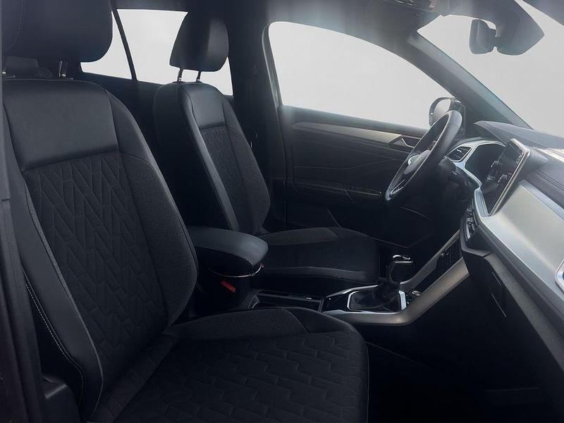 Gebraucht VW T-Roc Goal 150 PS (110 kW) 2025 Indiumgrau metallic SUV