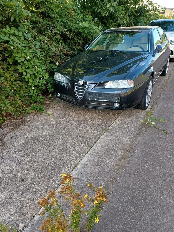 Schwarz Gebraucht 2004 Alfa Romeo 166 Limousine | 8.800 € (Fairer Preis) - Bild 1/4