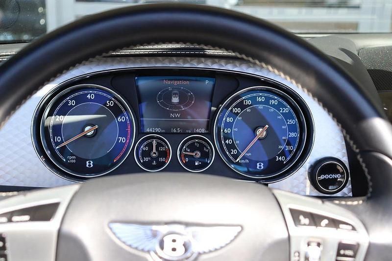 Gebraucht Bentley Continental GT Convertible 507 PS (372 kW) 2012 Weiß Cabrio