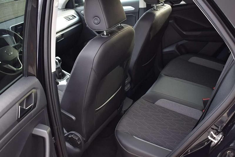 Gebraucht VW T-Roc Goal 116 PS (85 kW) 2025 Deep black perleffekt SUV