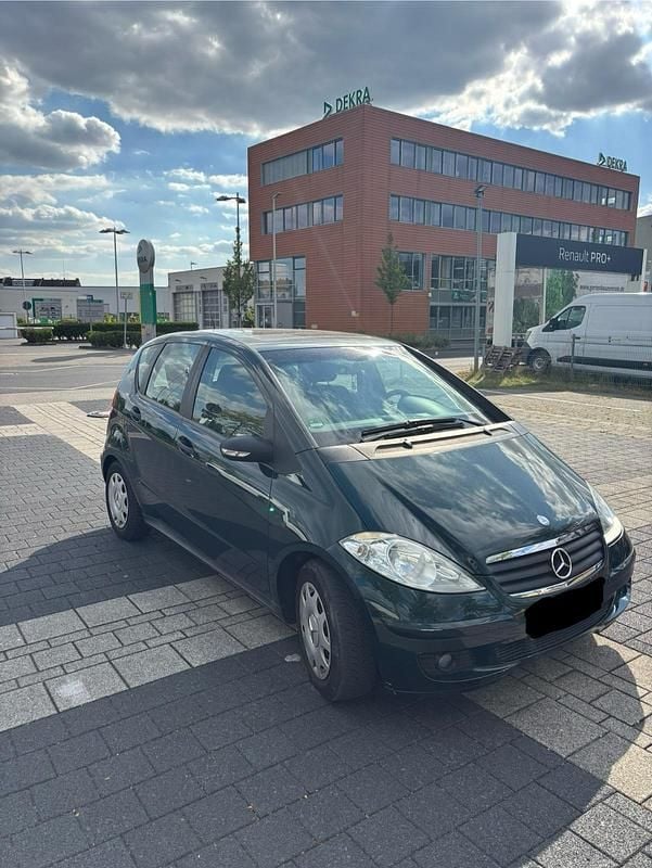 Grün Gebraucht 2005 Mercedes A150 Kleinwagen | 1.750 € (Etwas zu teuer) - Bild 1/4