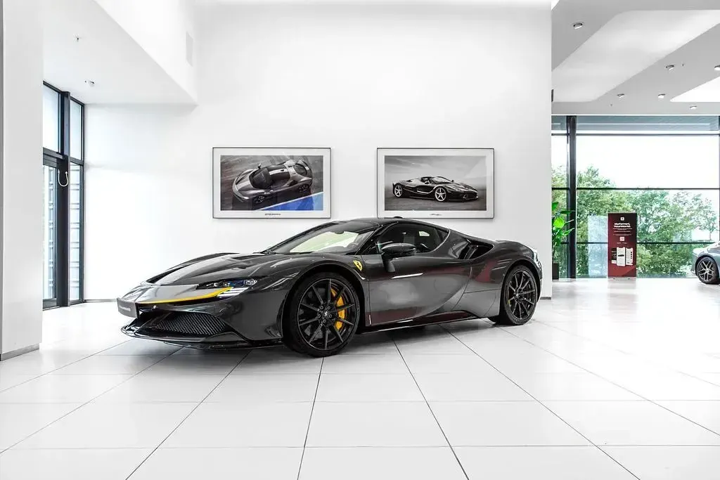 Gebraucht Ferrari SF90 2022 Grau