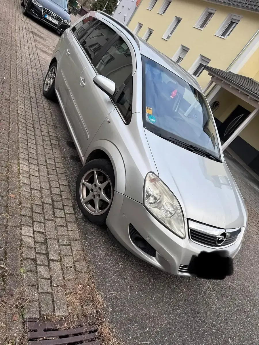 Gebraucht Opel Corsa 150 PS (110 kW) 2006 Grau Kleinwagen