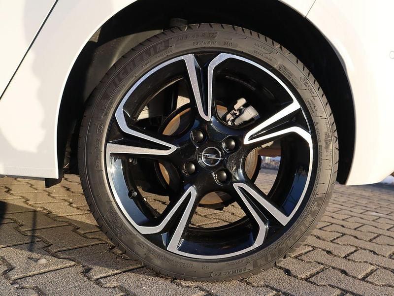 Gebraucht Opel Corsa 101 PS (74 kW) 2024 Weiß Limousine