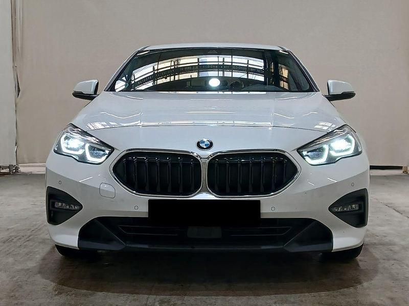 Gebraucht BMW 218 Performance 136 PS (100 kW) 2023 Weißkeine angabe Coupé