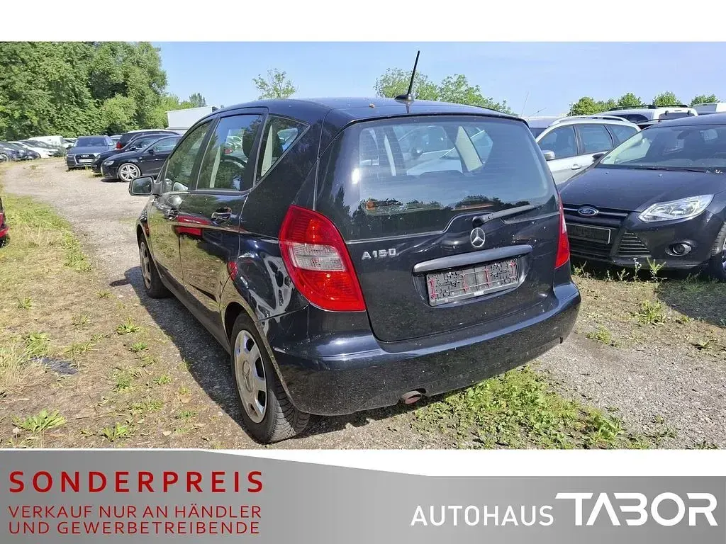 Gebraucht Mercedes A150 95 PS (69 kW) 2009 Kosmosschwarz  metalliclack Limousine