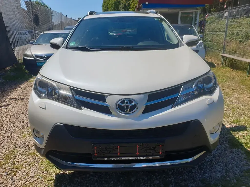 Gebraucht Toyota RAV4 151 PS (111 kW) 2013 Weiß SUV