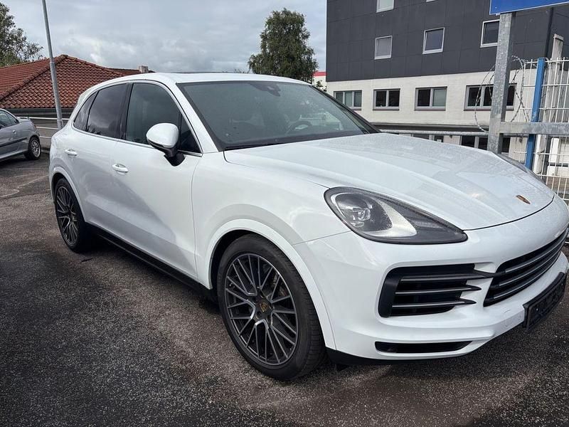 Gebraucht 2018 Porsche Cayenne SUV | 43.990 € (Guter Preis) - Bild 1/4