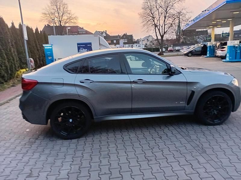 Gebraucht BMW X6 Performance 360 PS (264 kW) 2018 Grau SUV