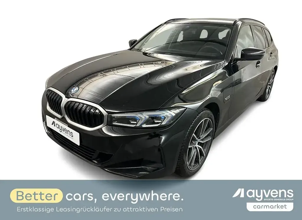 Gebraucht BMW 320 Sport Line 163 PS (119 kW) 2023 Schwarz ii Kombi
