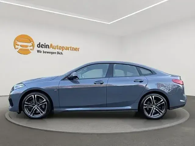 Gebraucht BMW 220 M Sport 190 PS (139 kW) 2024 Storm bay Coupé