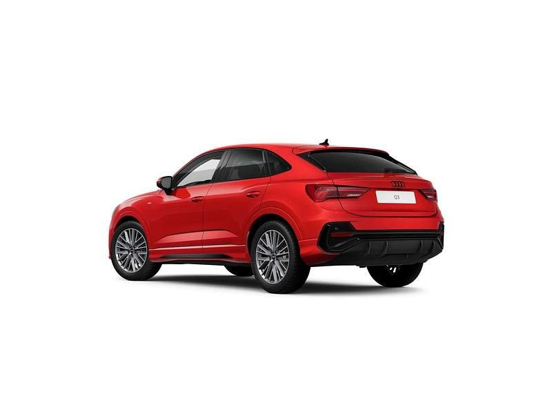 Gebraucht Audi Q3 S-Line 150 PS (110 kW) 2024 Progressivrot metallic SUV