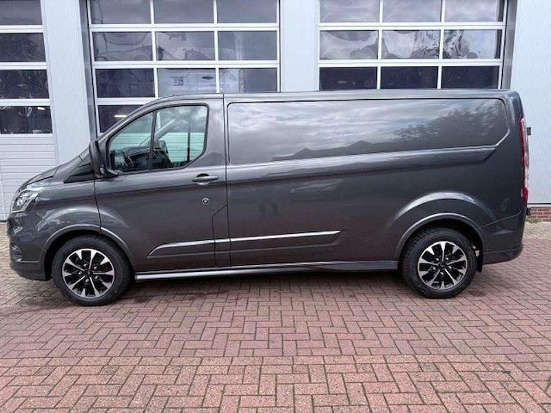 Gebraucht Ford Transit Custom Sport 185 PS (136 kW) 2021 Magnaticgrau metallic Van / Kleinbus