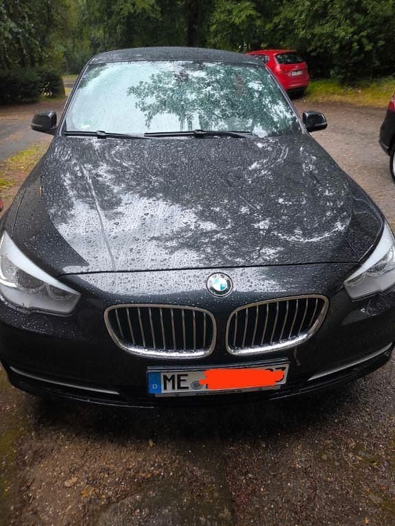 Schwarz Gebraucht 2014 BMW 520 Gran Turismo Limousine | 17.500 € (Fairer Preis) - Bild 1/4