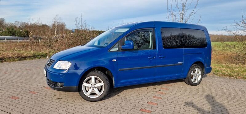 Blau Gebraucht 2010 VW Caddy Maxi Van / Kleinbus | 9.899 € (Guter Preis) - Bild 1/4