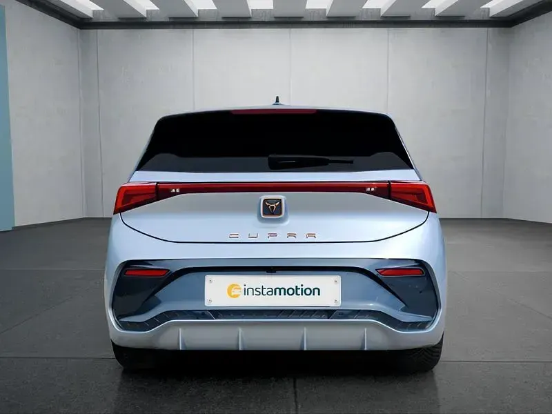 Gebraucht Cupra Born 169 kW (231 PS) 2025 Silber Kleinwagen