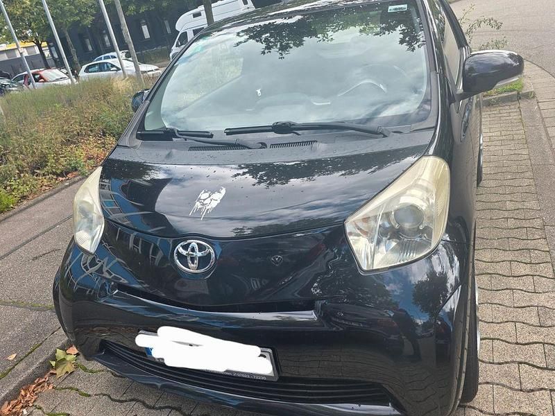 Schwarz Gebraucht 2009 Toyota iQ Kleinwagen | 3.500 € (Guter Preis) - Bild 1/4