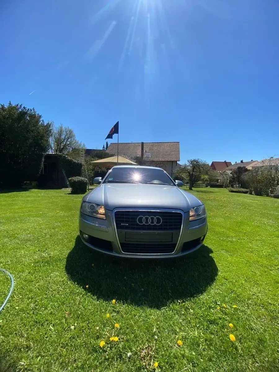 Gebraucht Audi A8L Comfort 326 PS (239 kW) 2007 Grau Limousine