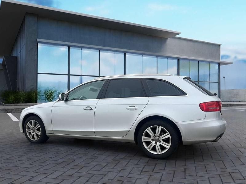Gebraucht Audi A4 Ambiente 190 PS (139 kW) 2008 Eissilber metallic Kombi