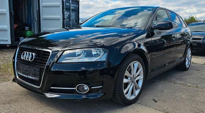 Gebraucht Audi A3 Sport 125 PS (91 kW) 2010 Schwarz Limousine