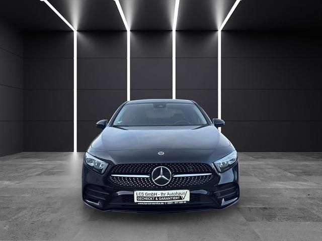 Gebraucht Mercedes A250 AMG line 224 PS (164 kW) 2022 Schwarz Limousine