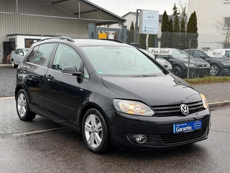Gebraucht VW Golf VII Match 122 PS (89 kW) 2012 Schwarz Limousine