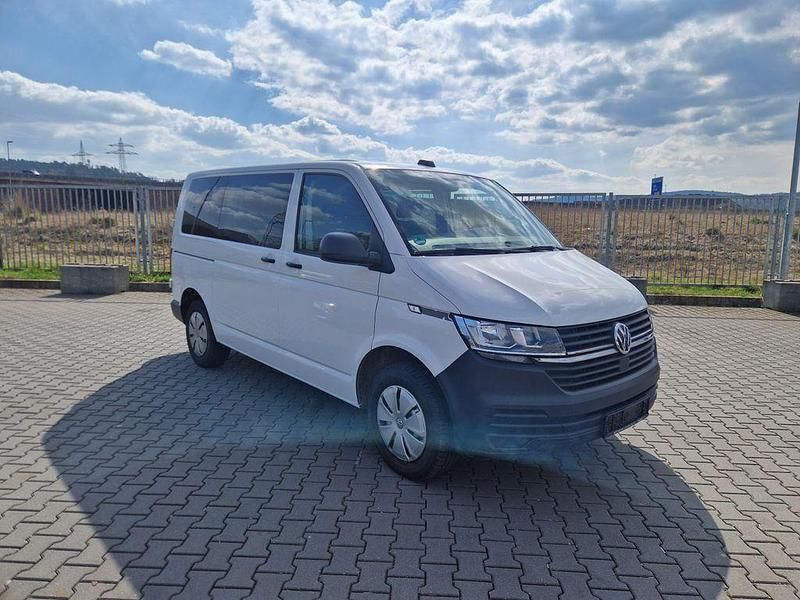 Gebraucht VW Transporter 110 PS (80 kW) 2023 Candyweiã Van
