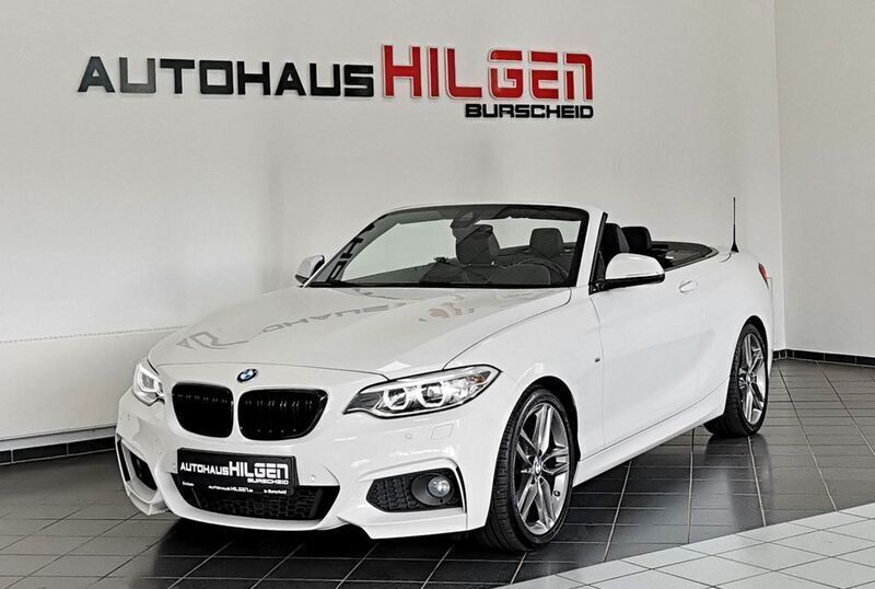 Weiß Gebraucht 2015 BMW 220 M Sport Cabrio | 19.950 € (Fairer Preis) - Bild 1/4