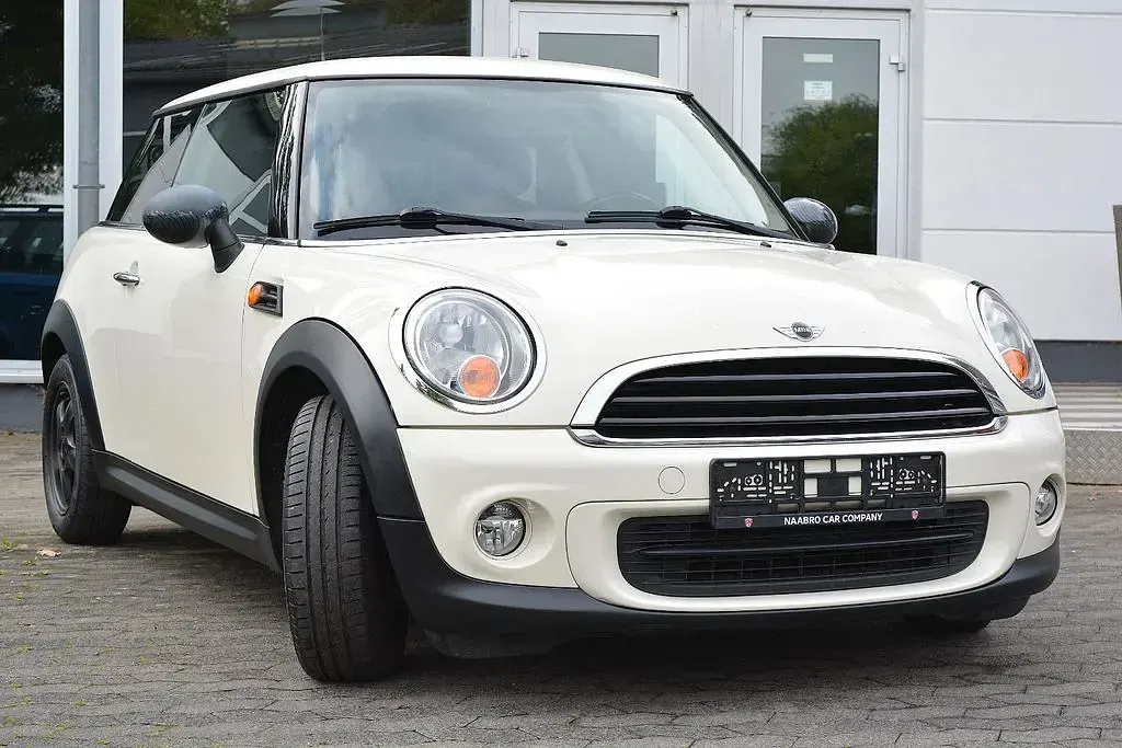 Gebraucht Mini ONE 75 PS (55 kW) 2010 Weiß Kleinwagen