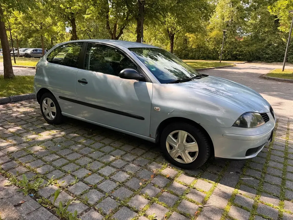 Gebraucht Seat Ibiza 64 PS (47 kW) 2004 Blau Kleinwagen