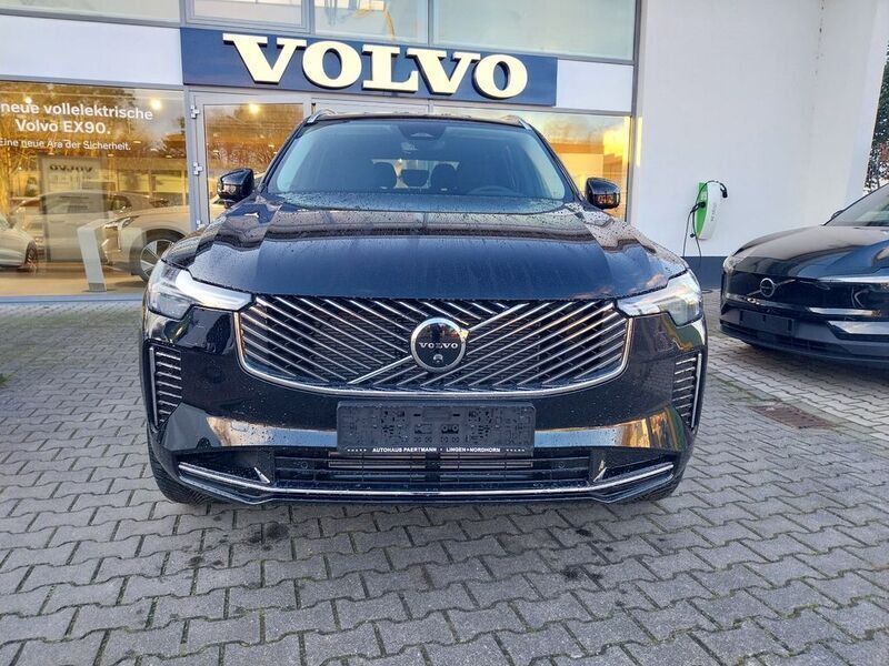 Onyx black / metallic Gebraucht 2025 Volvo XC90 Plus SUV | 76.900 € (Etwas zu teuer) - Bild 1/4