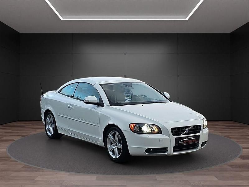 Weiß Gebraucht 2009 Volvo C70 Summum Cabrio | 10.990 € (Etwas zu teuer) - Bild 1/4