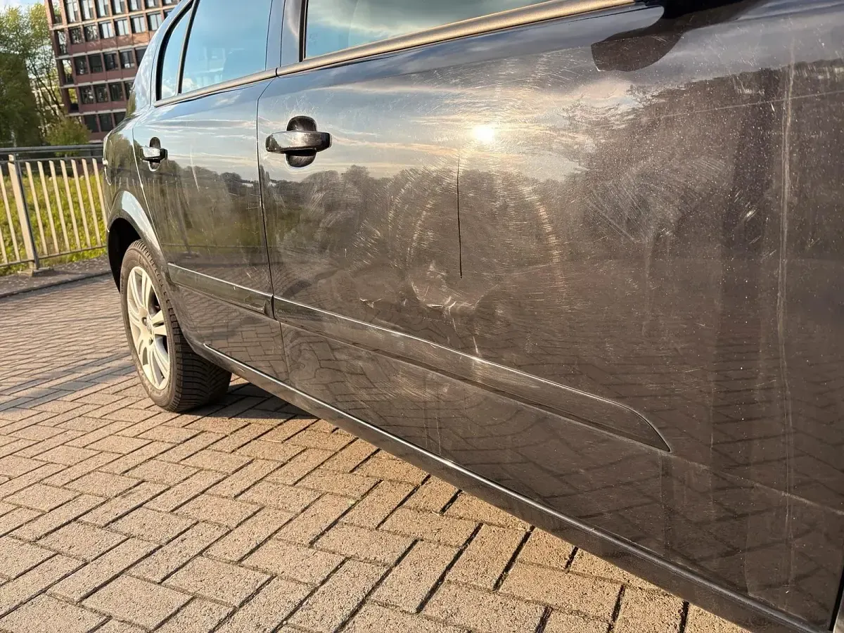 Gebraucht Opel Astra 90 PS (66 kW) 2008 Schwarz Kombi