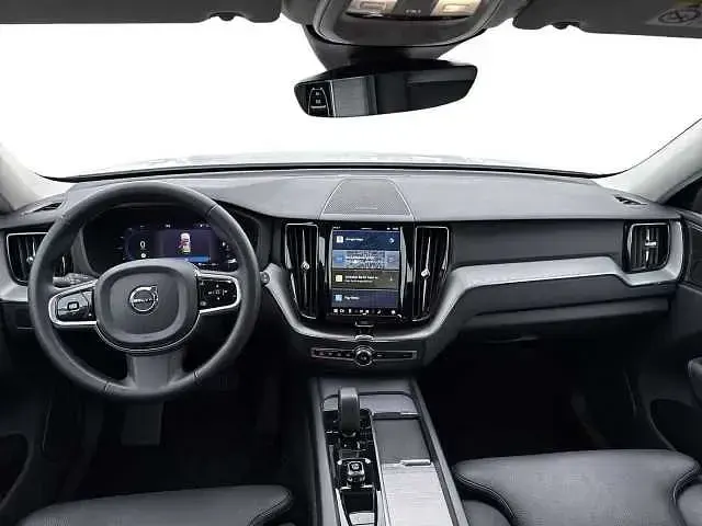 Gebraucht Volvo XC60 145 PS (106 kW) 2023 SUV