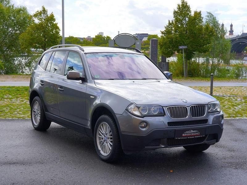 Grau Gebraucht 2008 BMW X3 Sport Line SUV | 12.995 € - Bild 1/4