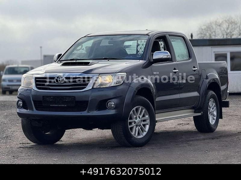 Gebraucht Toyota HiLux 171 PS (125 kW) 2012 Grau Abholung