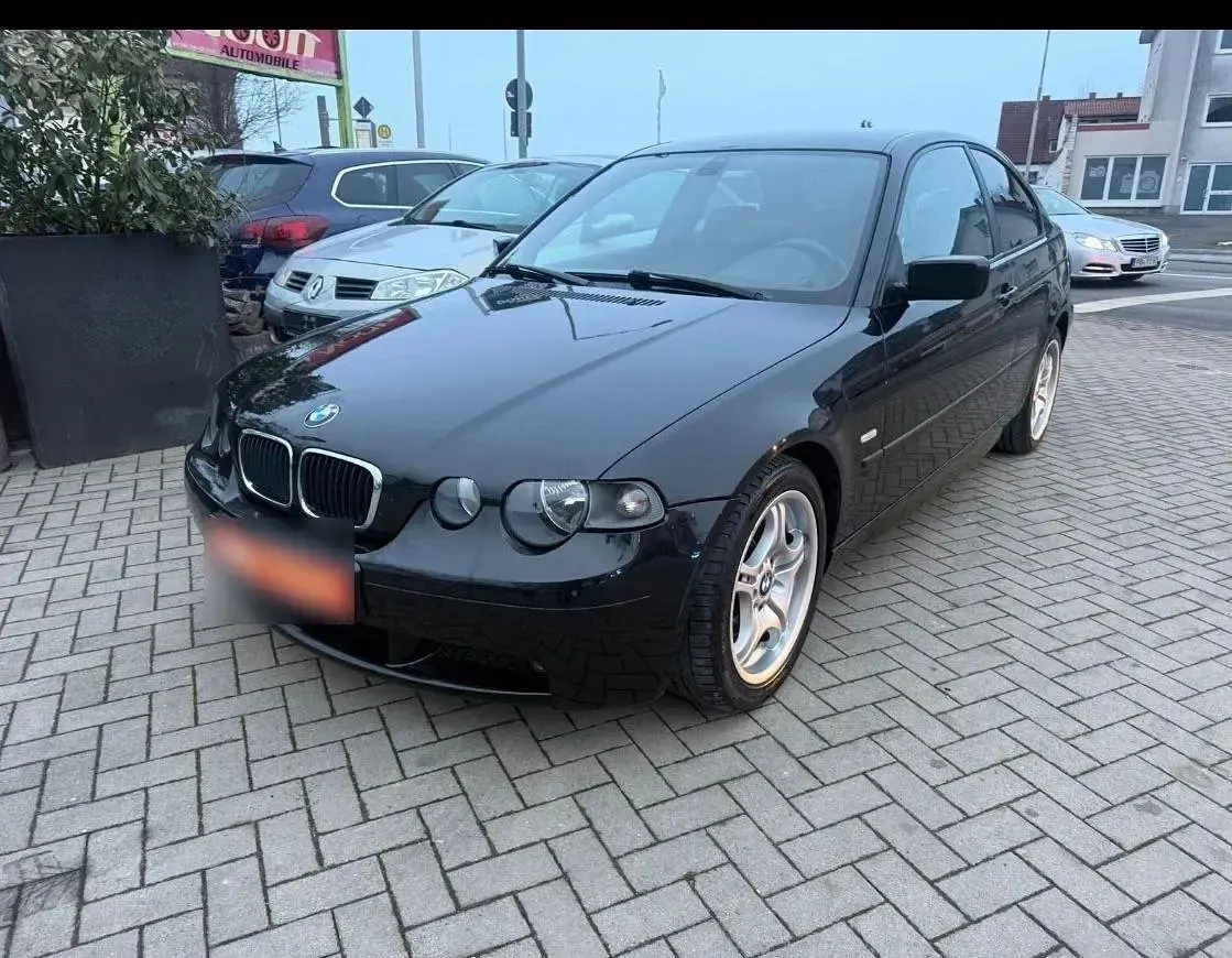Gebraucht BMW 320 150 PS (110 kW) 2002 Schwarz