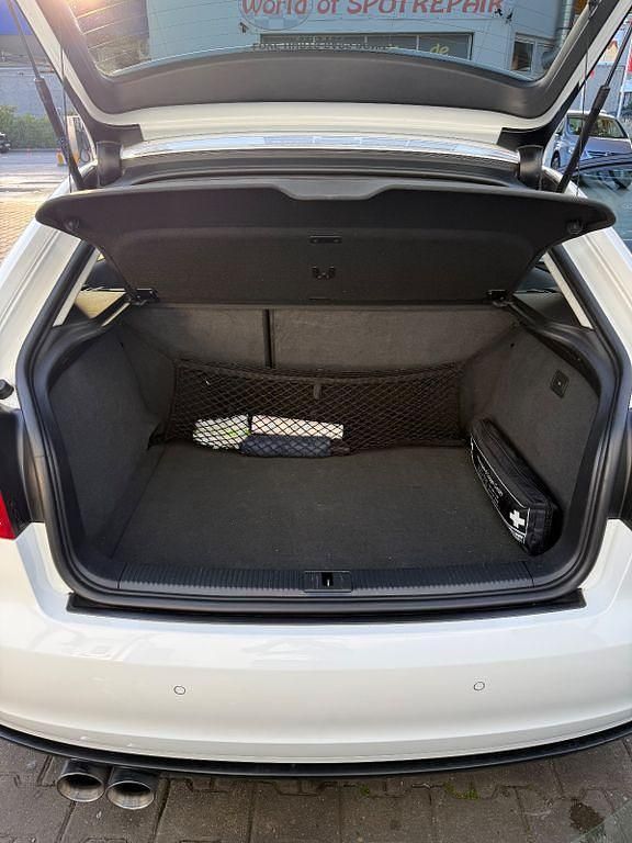 Gebraucht Audi S3 Sport 265 PS (194 kW) 2009 Weiß Limousine