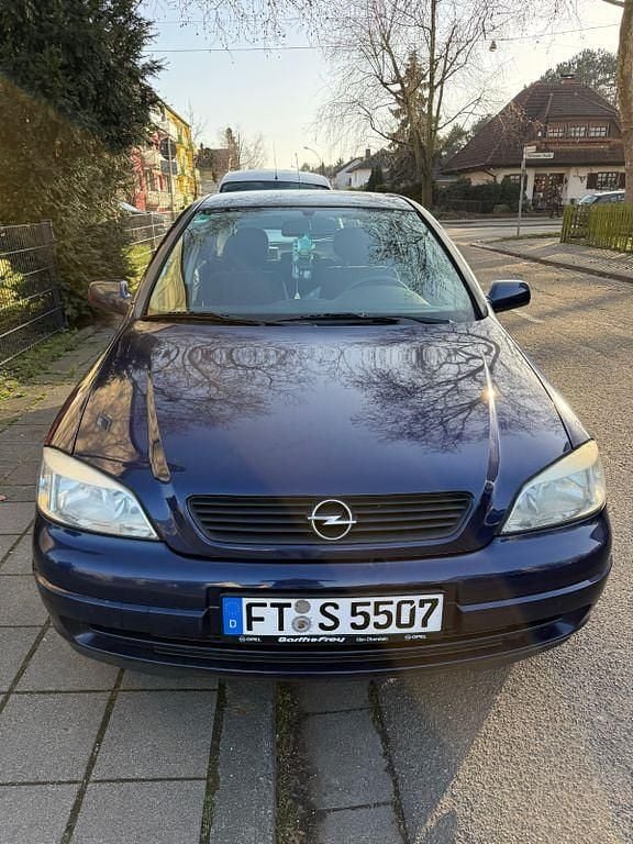 Gebraucht Opel Astra 75 PS (55 kW) 2000 Blau Limousine