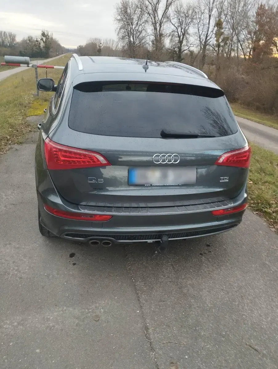 Gebraucht Audi Q5 175 PS (128 kW) 2012 Grau SUV